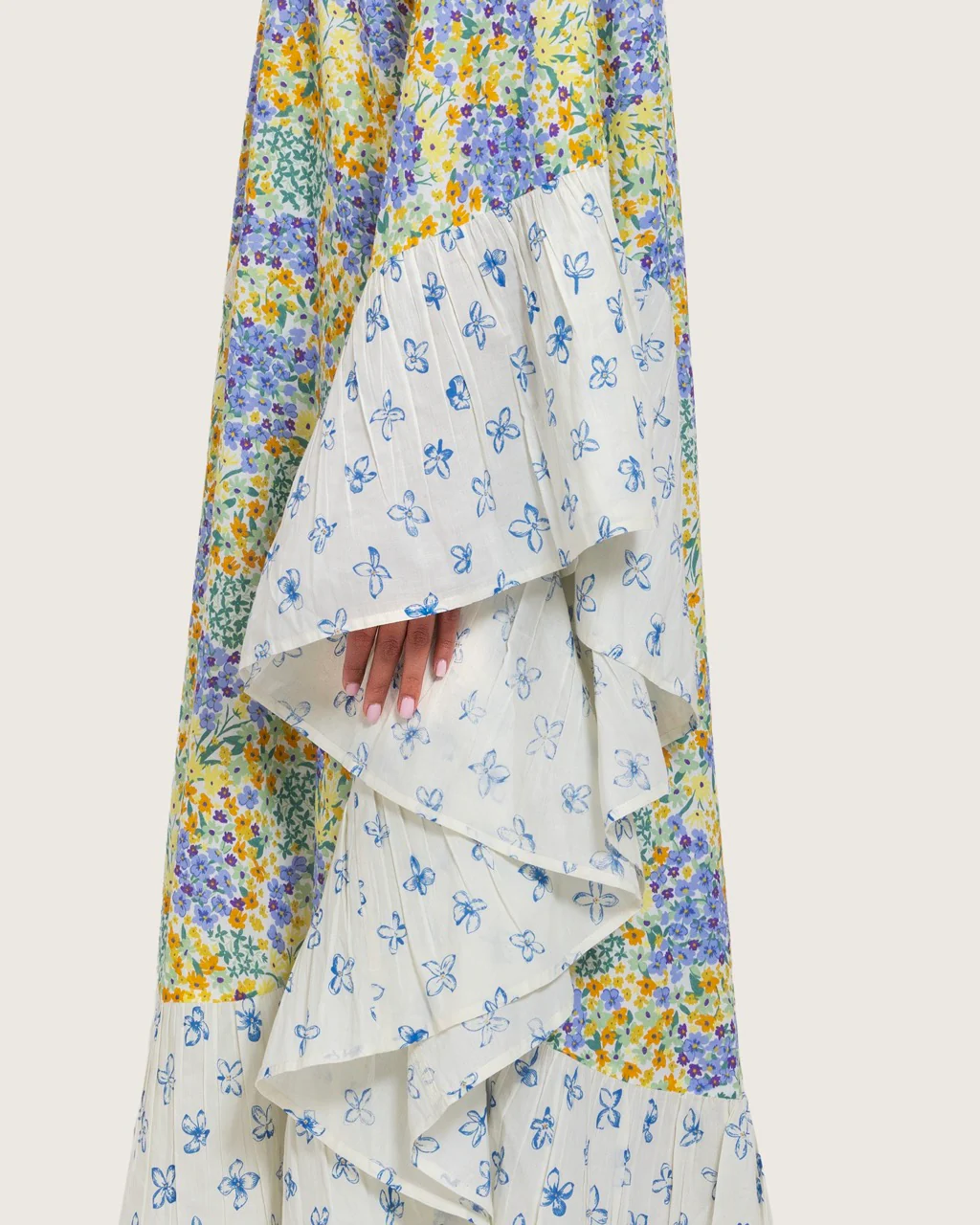 A flowy cotton kaftan with ruffle wide sleeves and pastel print - Image 6