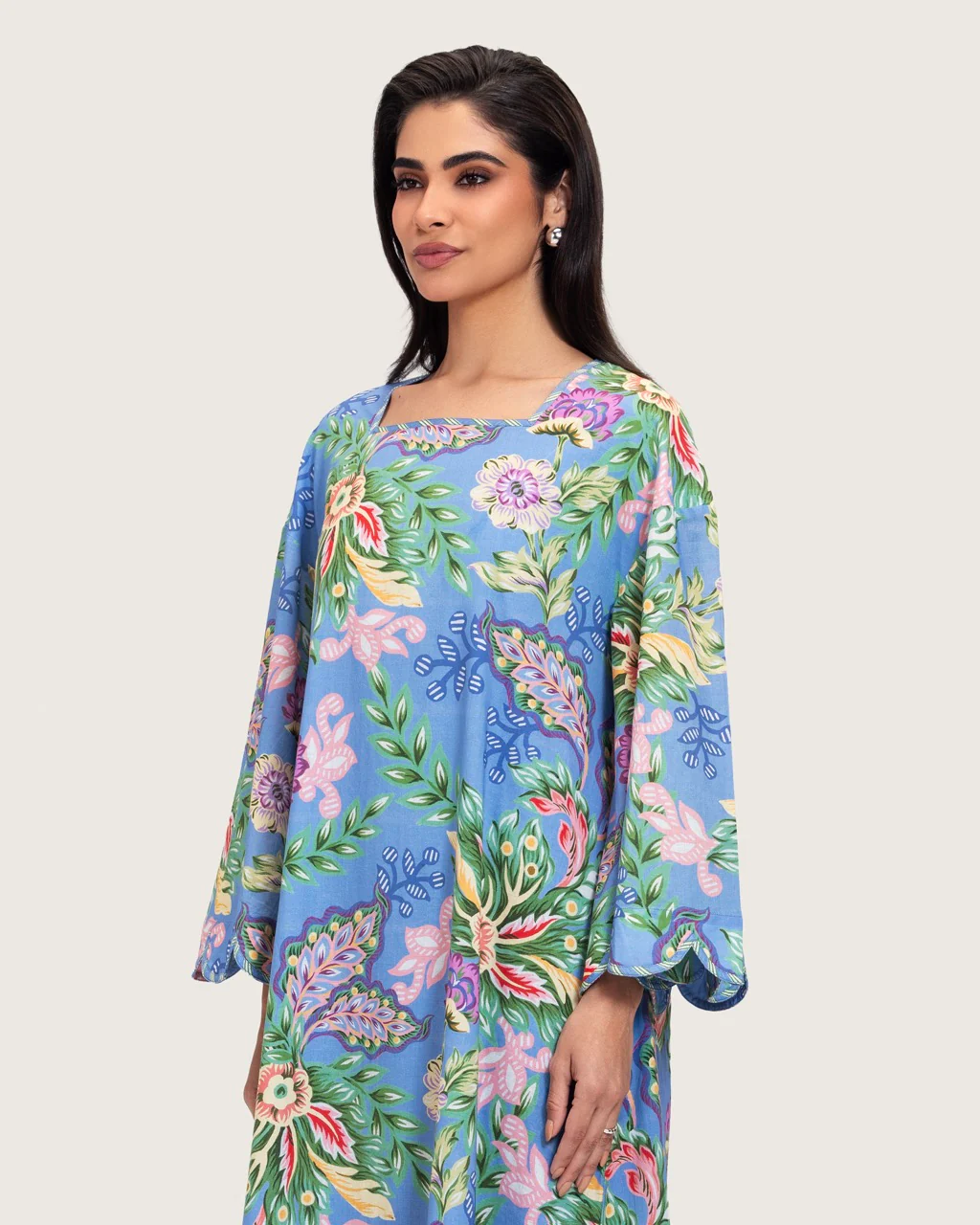 Blue Floral Maxi Dress with Square Neckline - Image 3