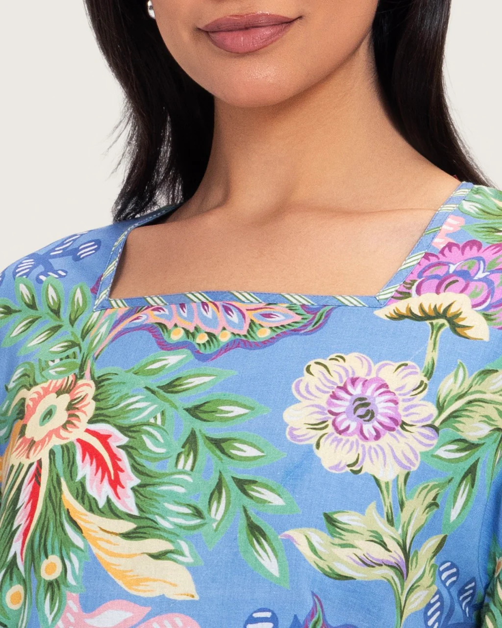 Blue Floral Maxi Dress with Square Neckline - Image 8