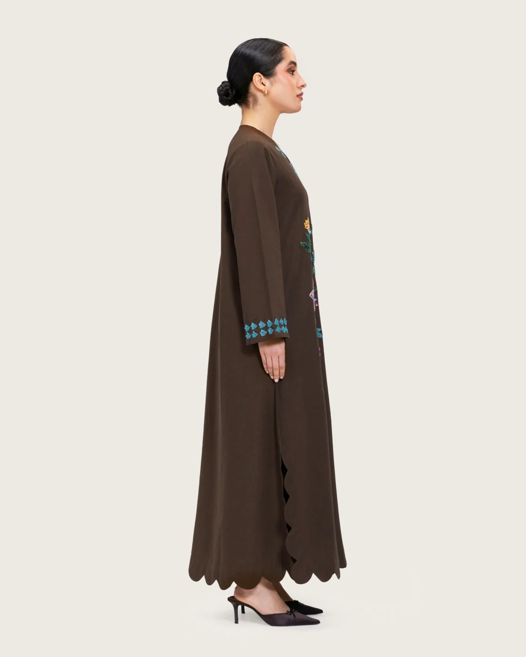 Brown Linen Kaftan with Hand Embellishments and Scalloped Edges - Image 11