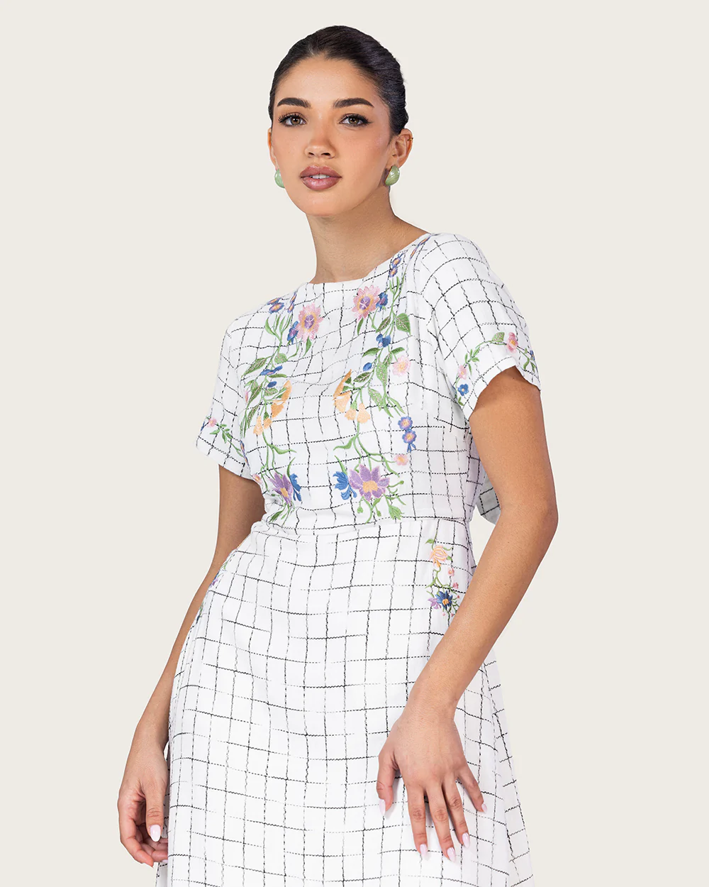 Embroidered Floral Linen Dress with Three Back Bows - Image 6