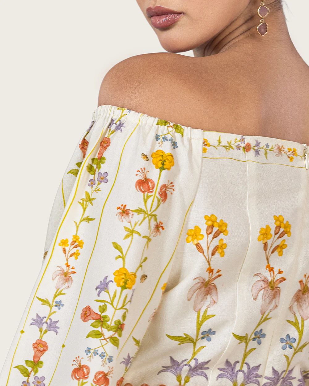 Embroidered Linen  Dress with Hand-Beaded Waist - Image 9