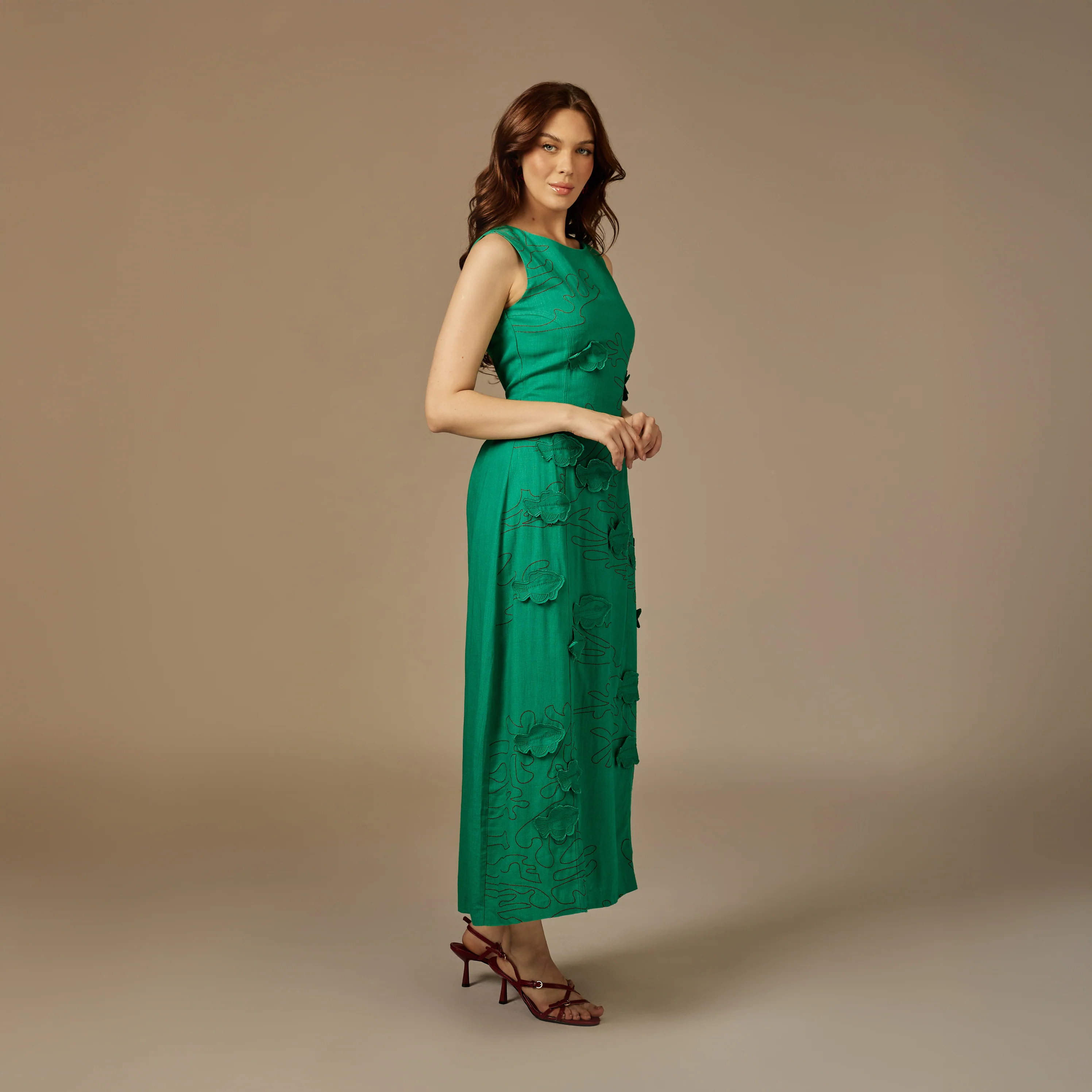 Fish Hand Appliqué Linen Dress - Image 4
