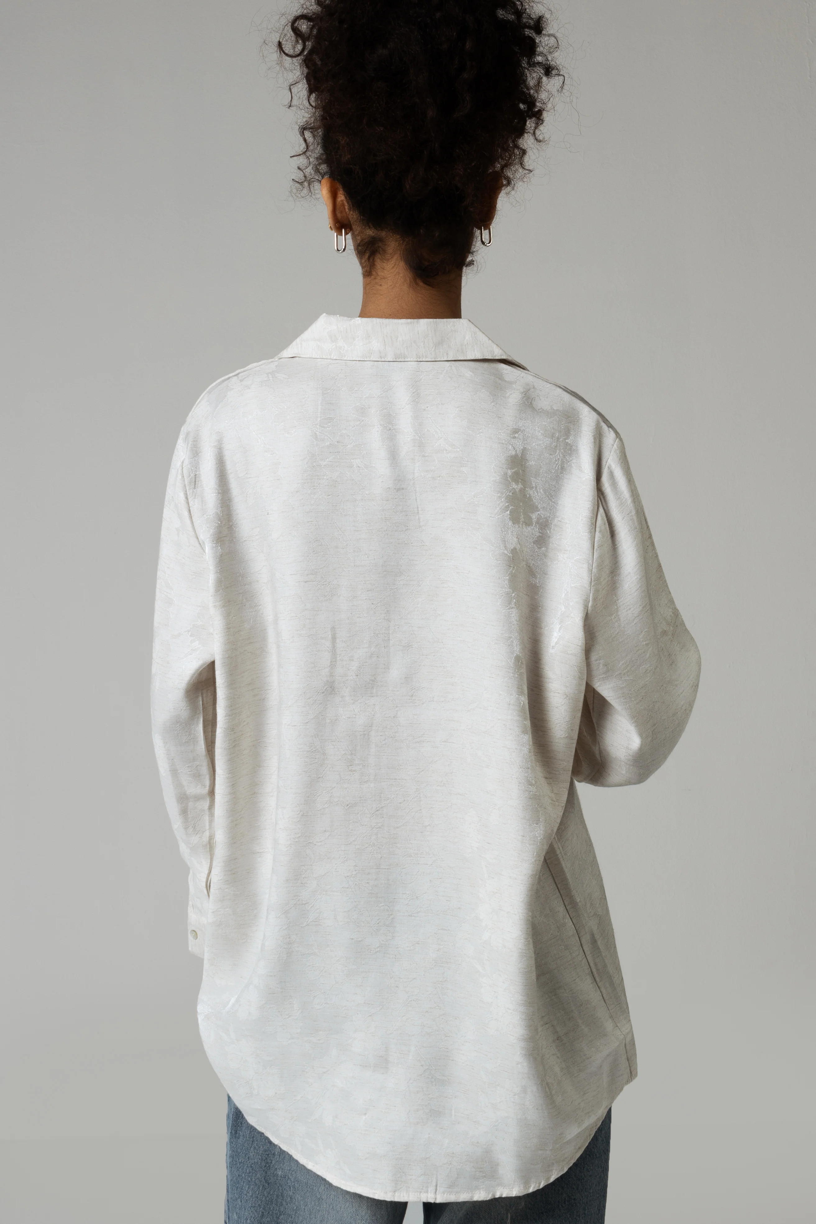 Jaquard Oversized Shirt with Shimmery Effect - White - Image 3
