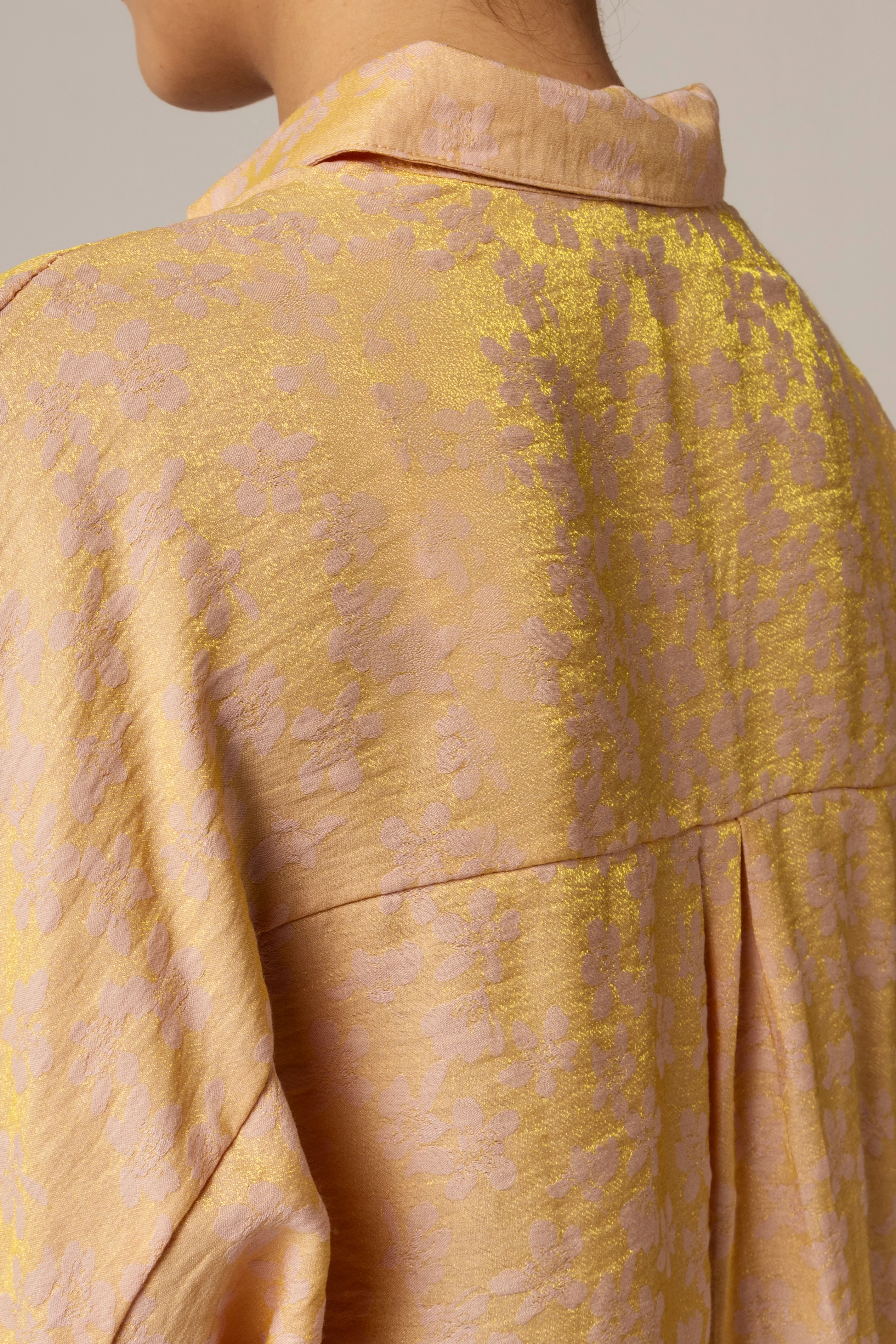 Jaquard Oversized Shirt with Shimmery Effect - Image 4