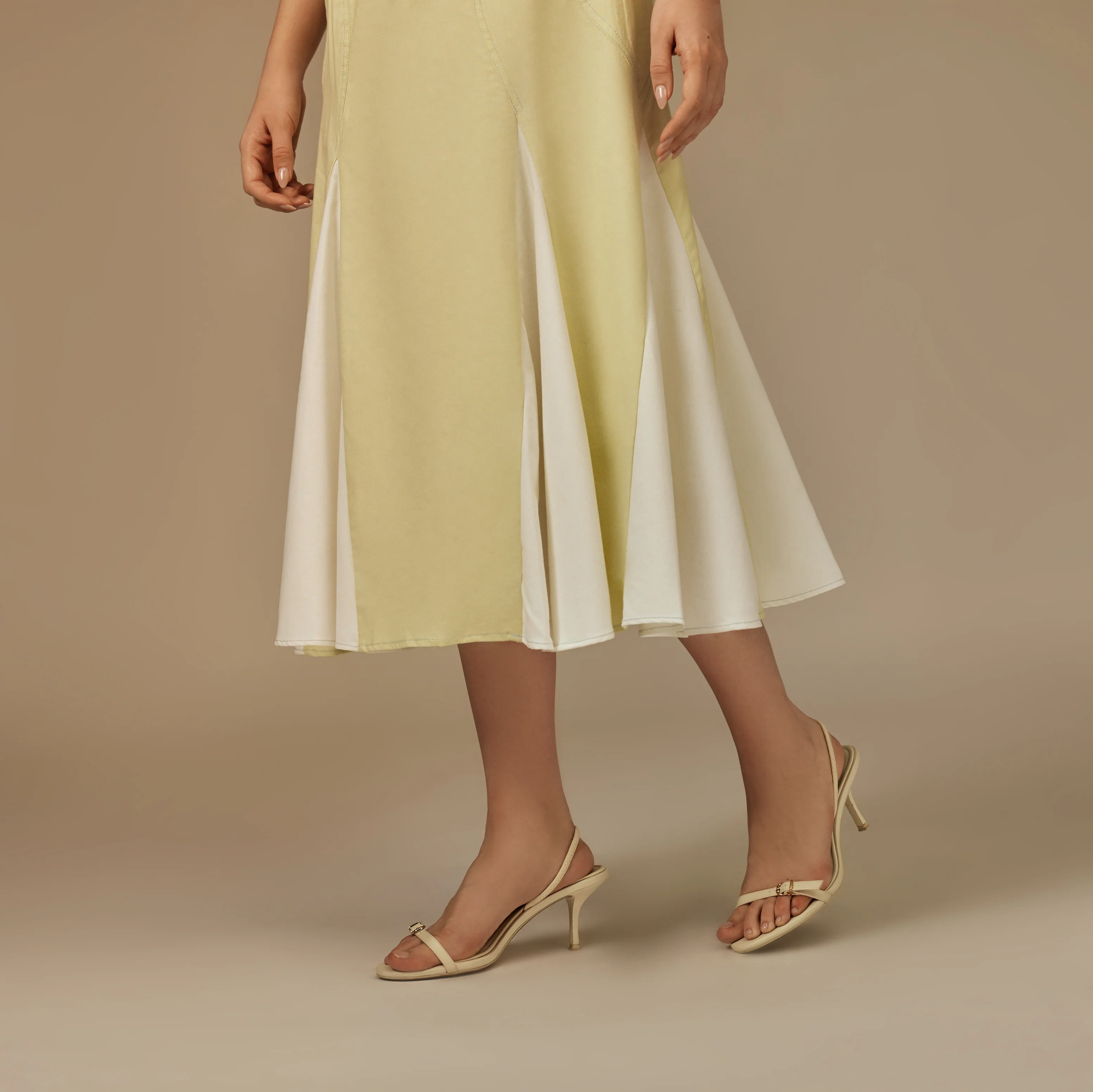 Lemon Yellow Reef Linen Dress - Image 4