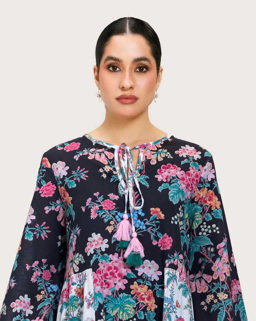 Loose Floral Cotton Dress with Tassels - Image 8