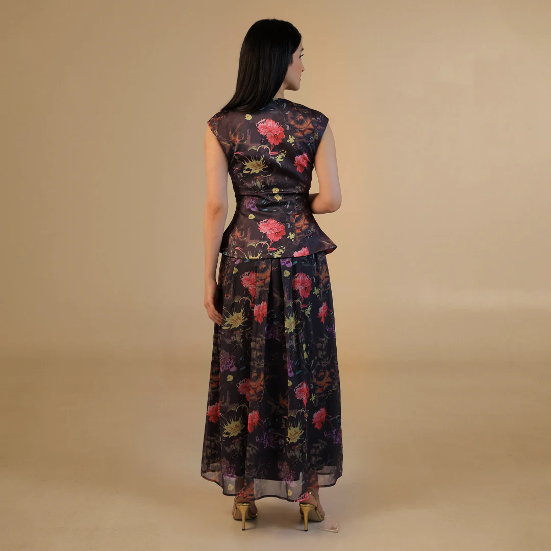 Midnight Floral with Gold Details Dress - Image 4