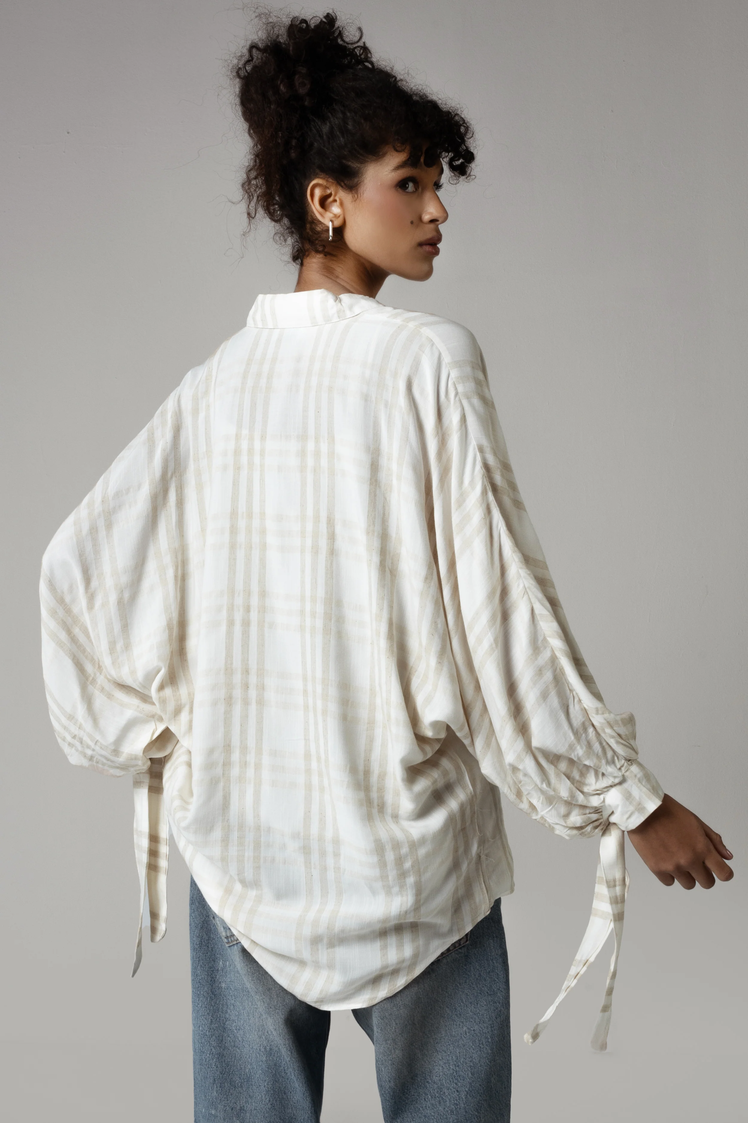 Plaid Viscose Cotton Blouse with Tie Wristbands - Image 4