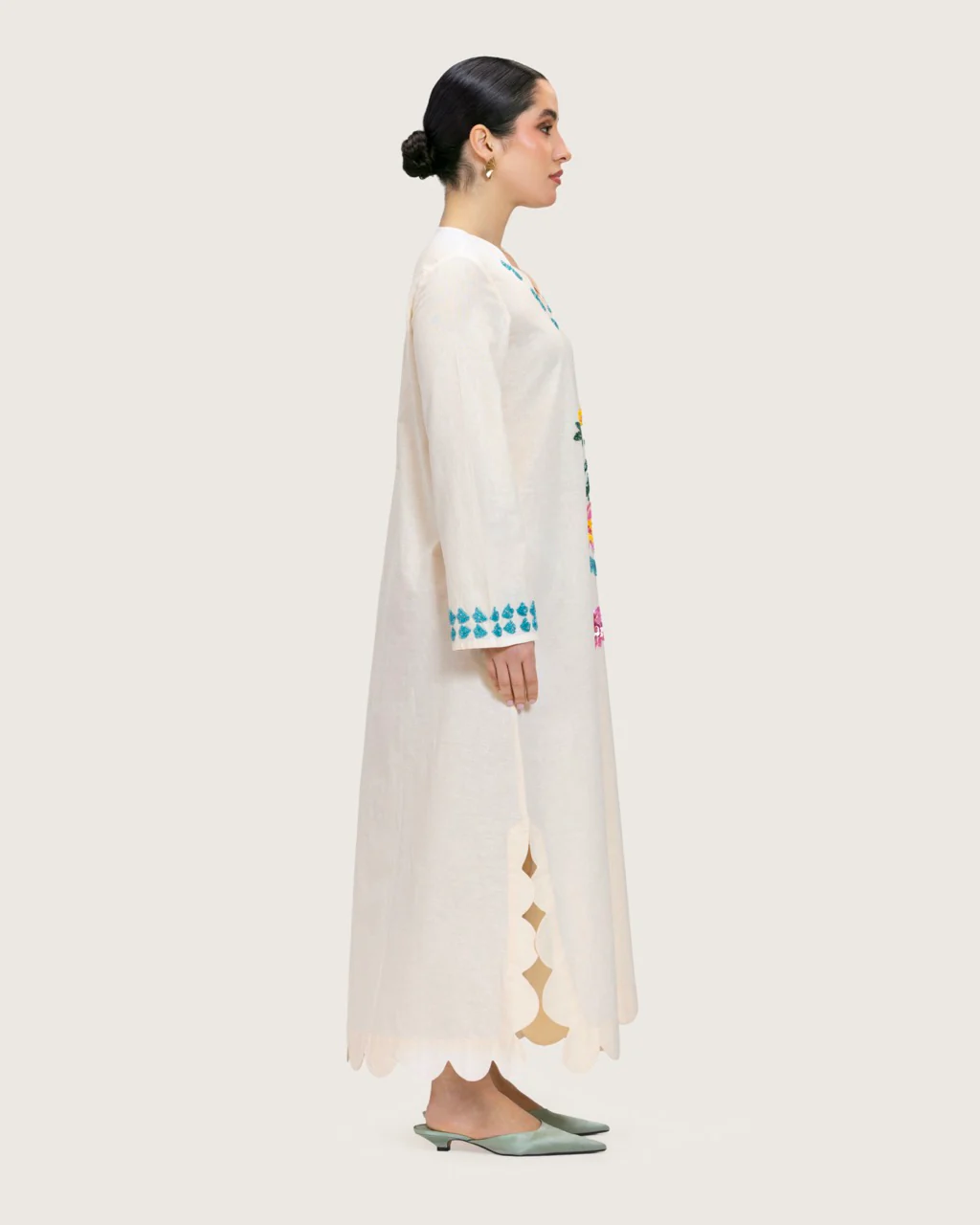 Soft Melon Linen Kaftan with Hand Embellishments and Scalloped Edges - Image 8